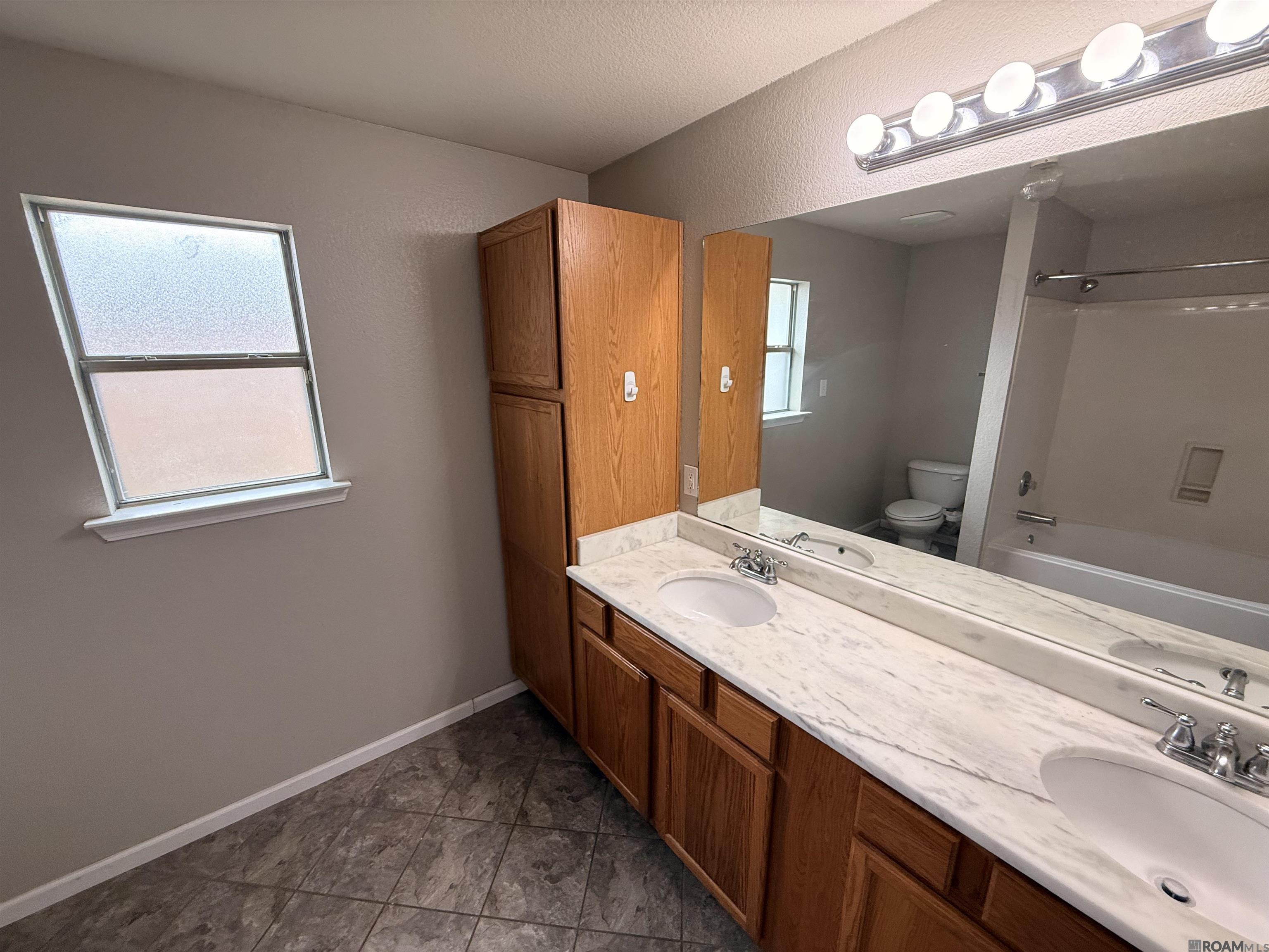 12862 Bonnie Bleu Dr