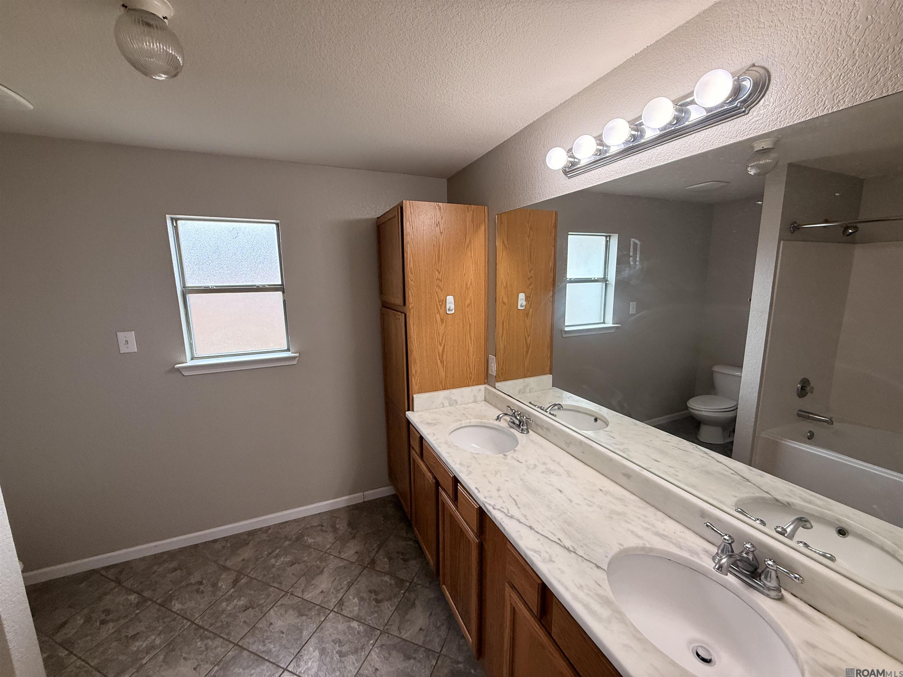 12862 Bonnie Bleu Dr