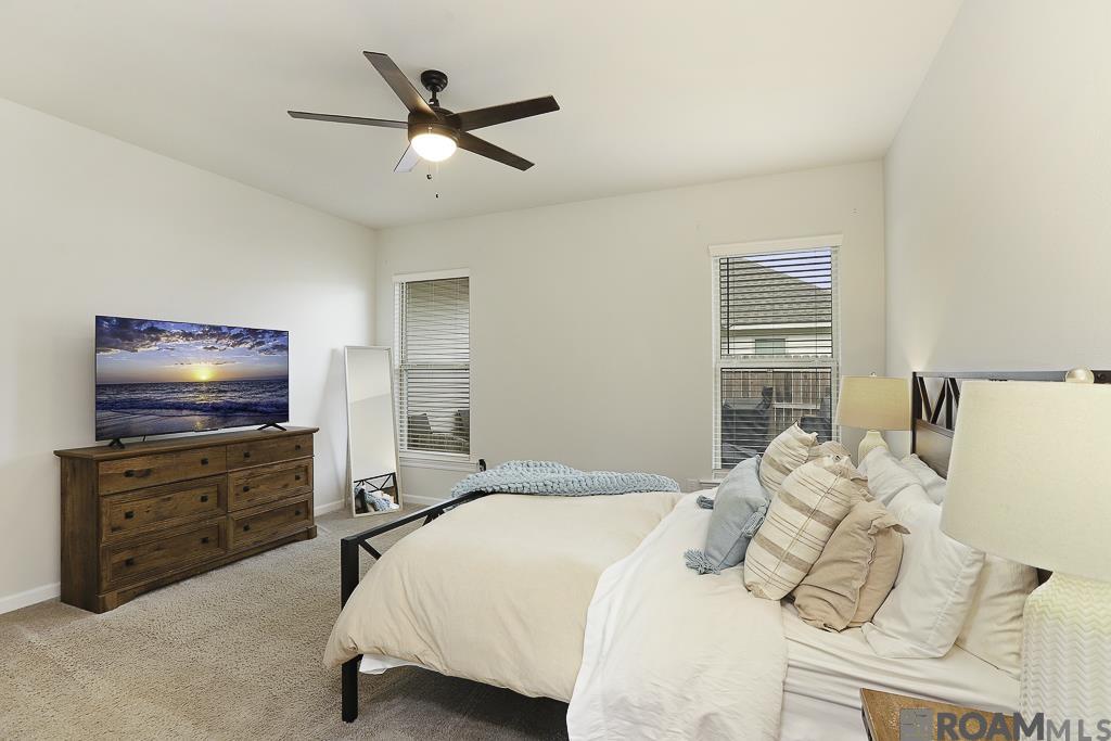 9715 Magical Ln