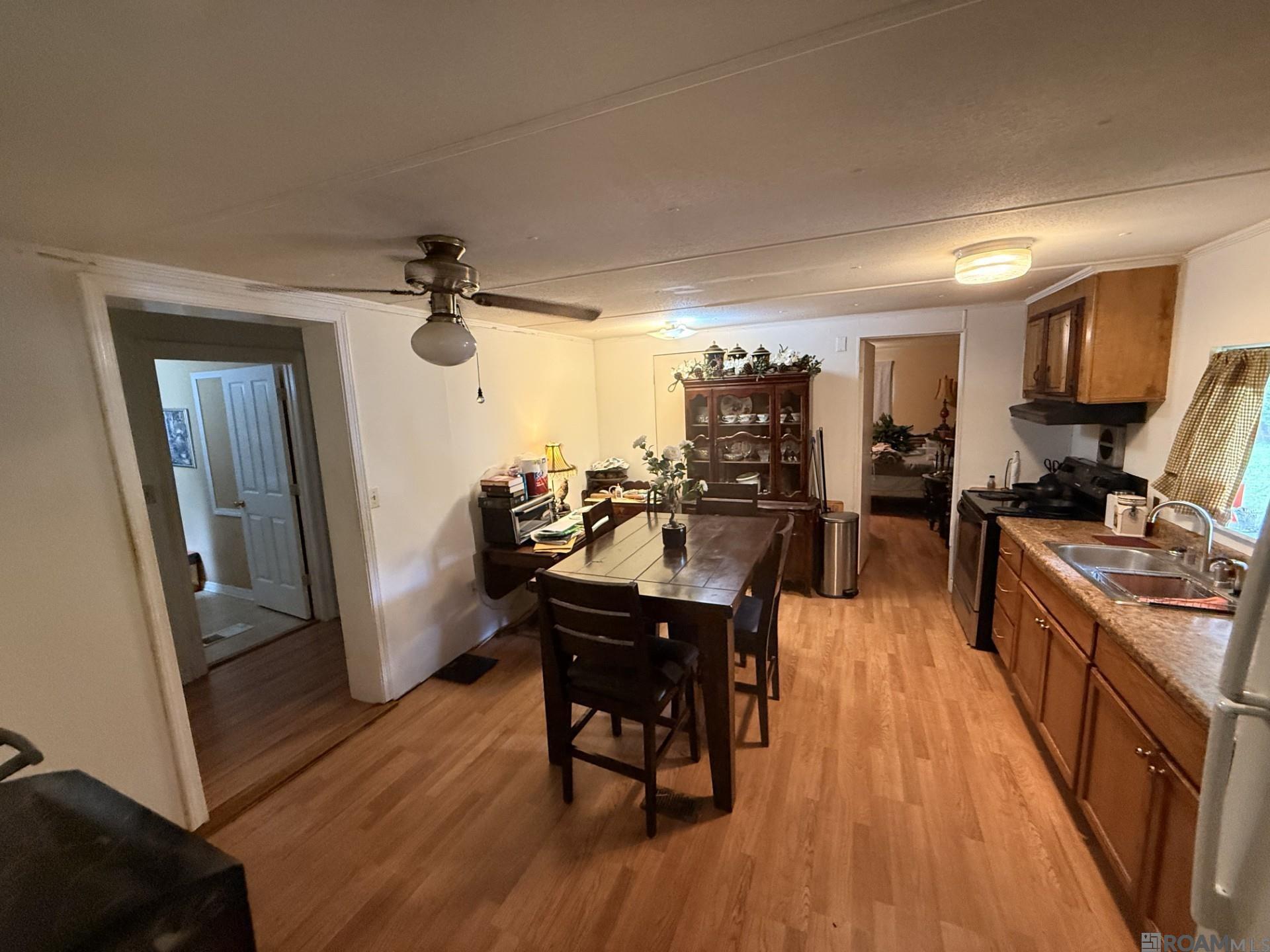 8481 Sharee Pl