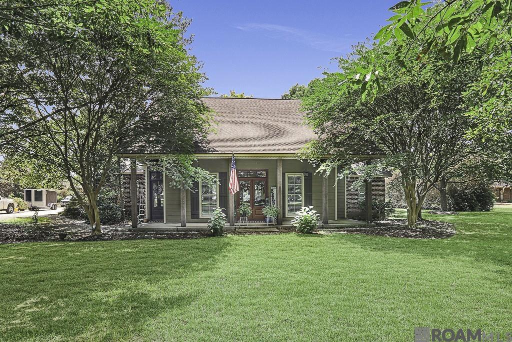8567 Pin Oak Dr