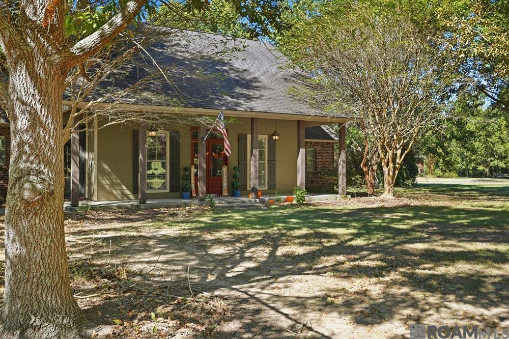 8567 Pin Oak Dr