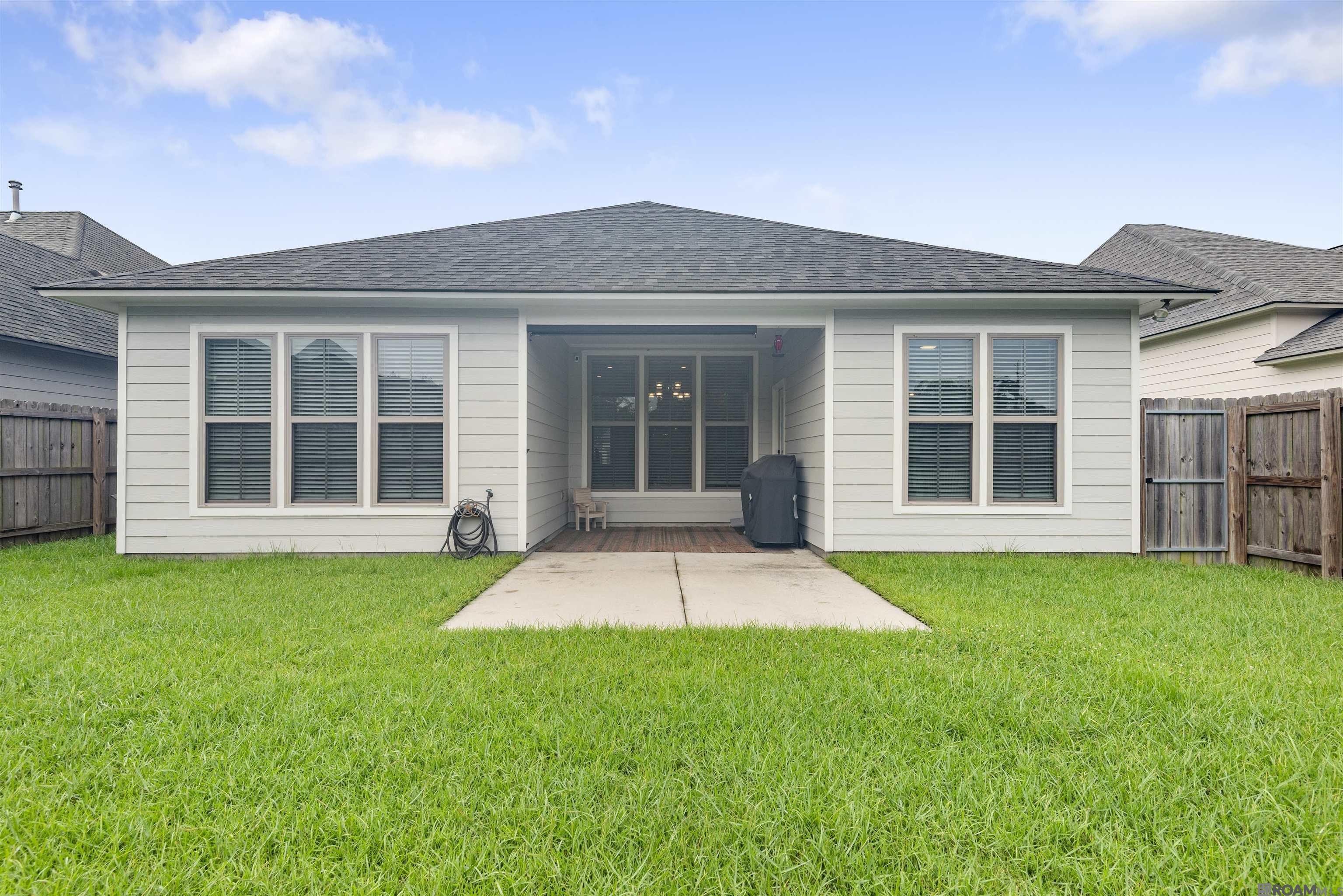 28026 Olympia Ln