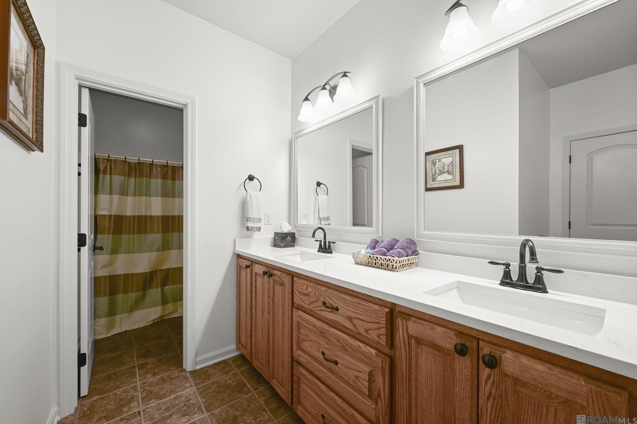 24149 Ferry Landing Dr