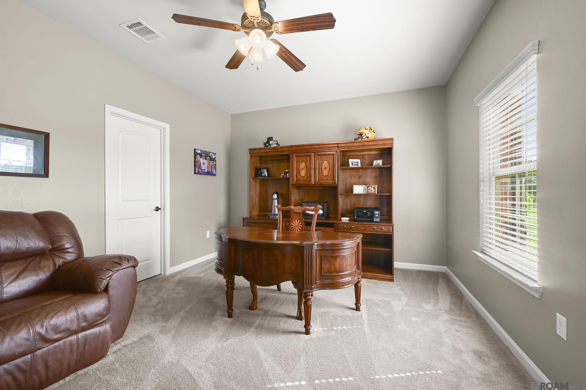 24149 Ferry Landing Dr