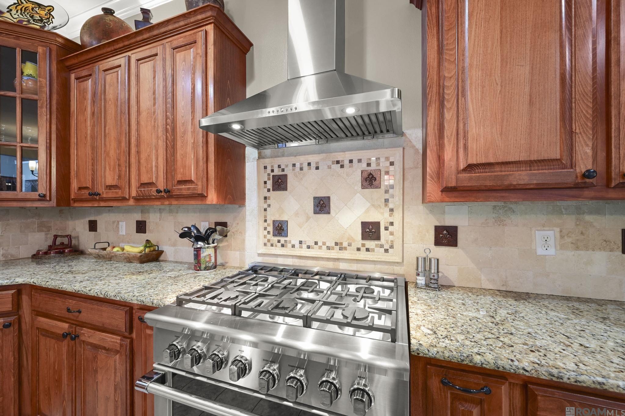24149 Ferry Landing Dr