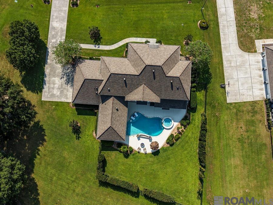 24149 Ferry Landing Dr