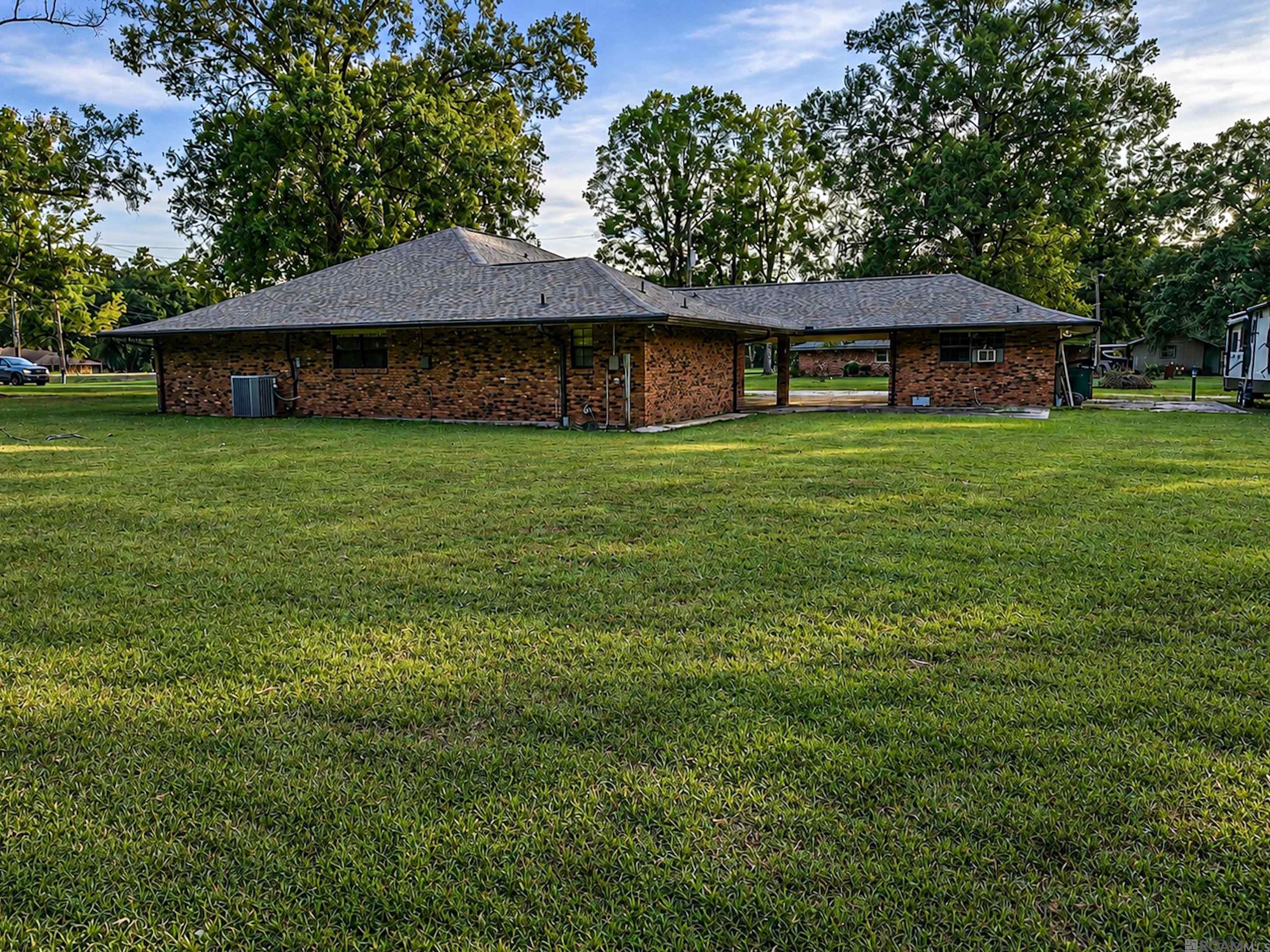 9255 Arnold Rd