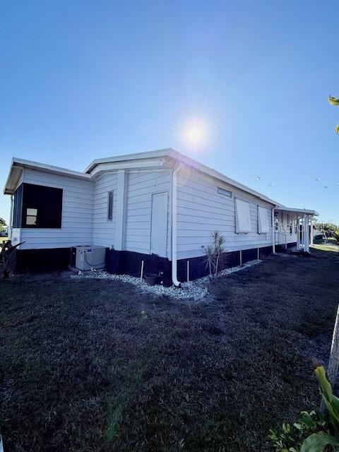 1011 ELIZABETH LN