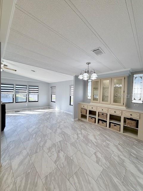 1011 ELIZABETH LN