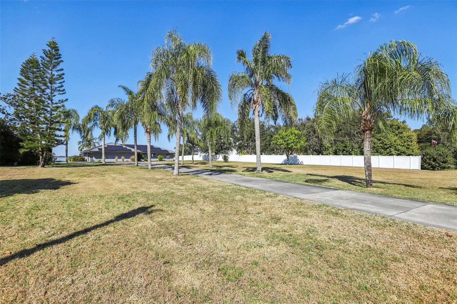 3050 CRUMP RD