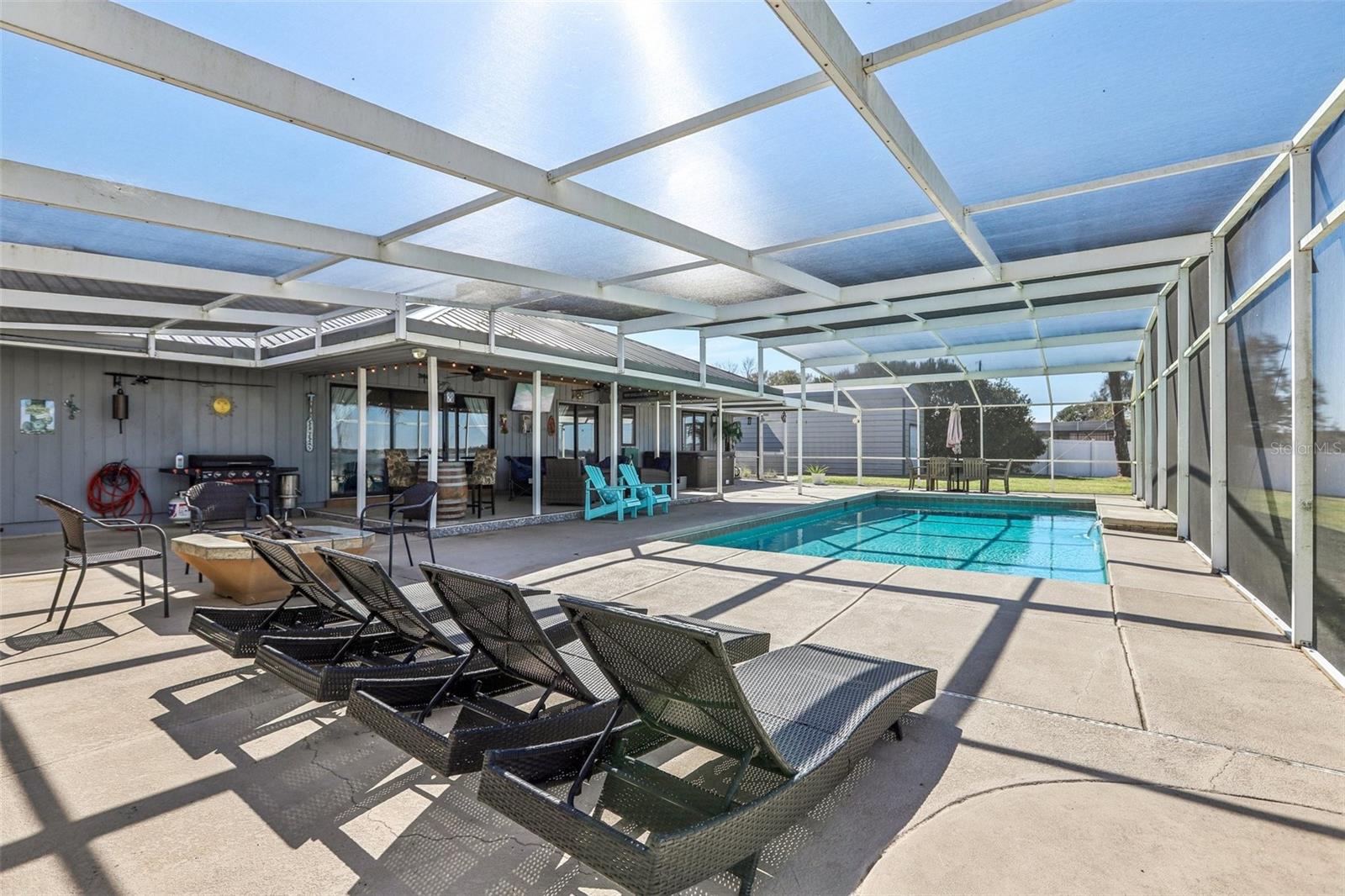 3050 CRUMP RD
