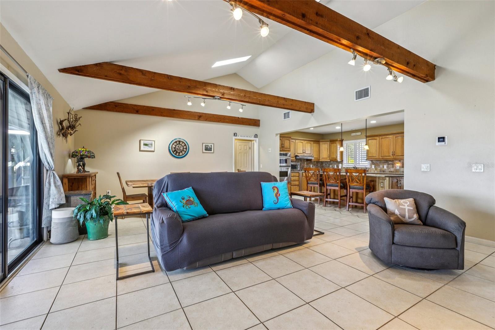 3050 CRUMP RD