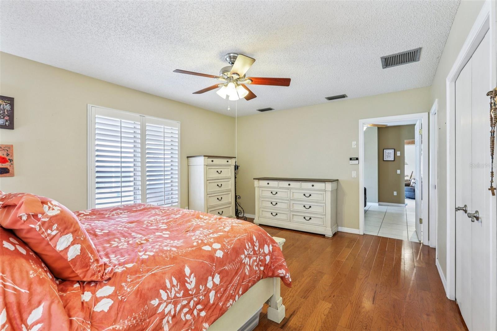 3050 CRUMP RD