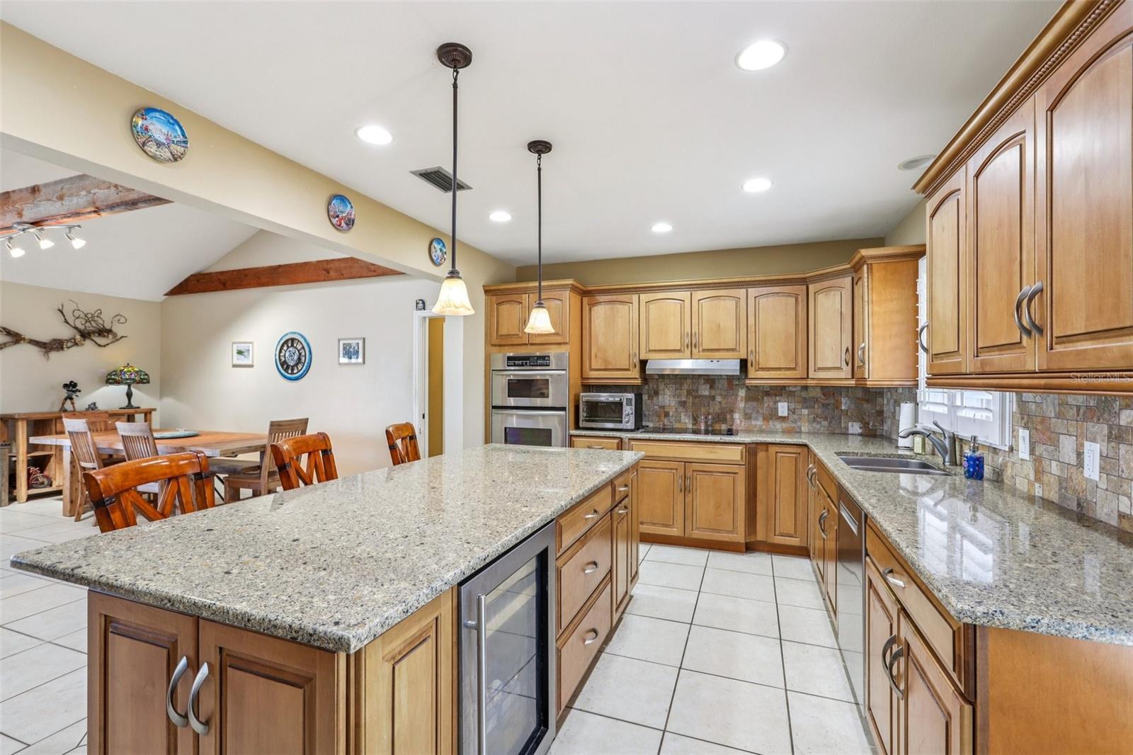 3050 CRUMP RD
