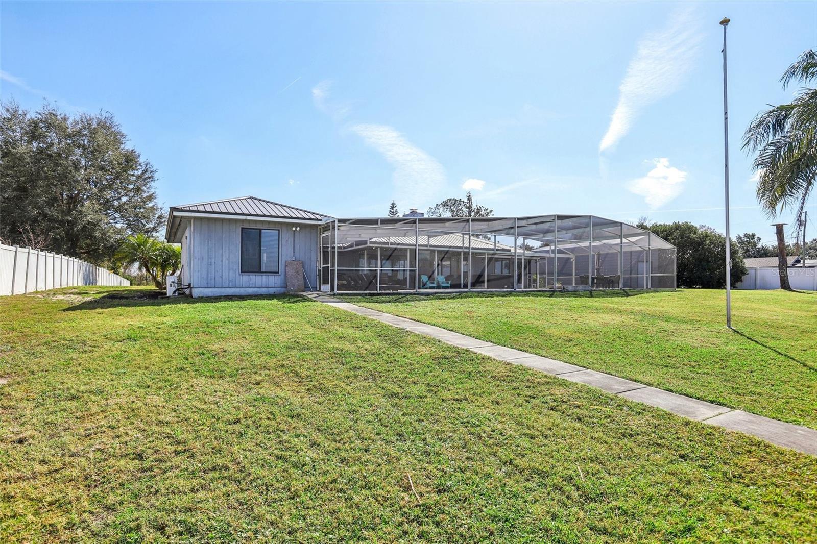 3050 CRUMP RD