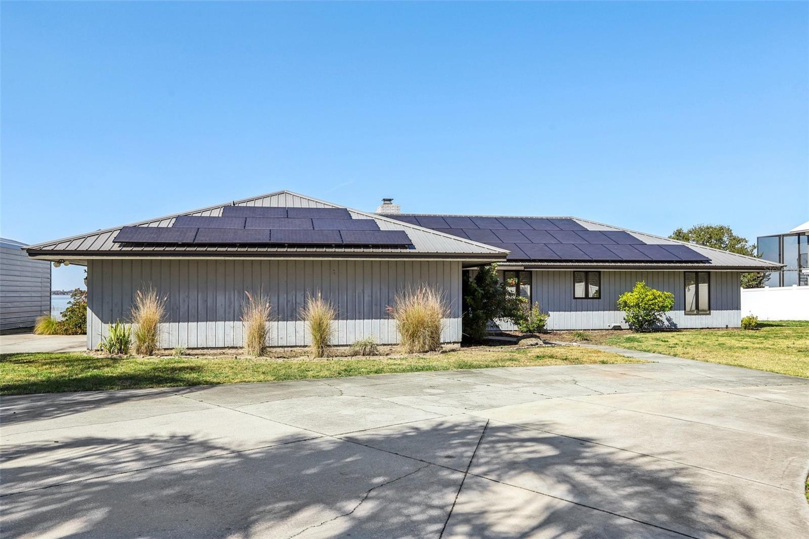 3050 CRUMP RD