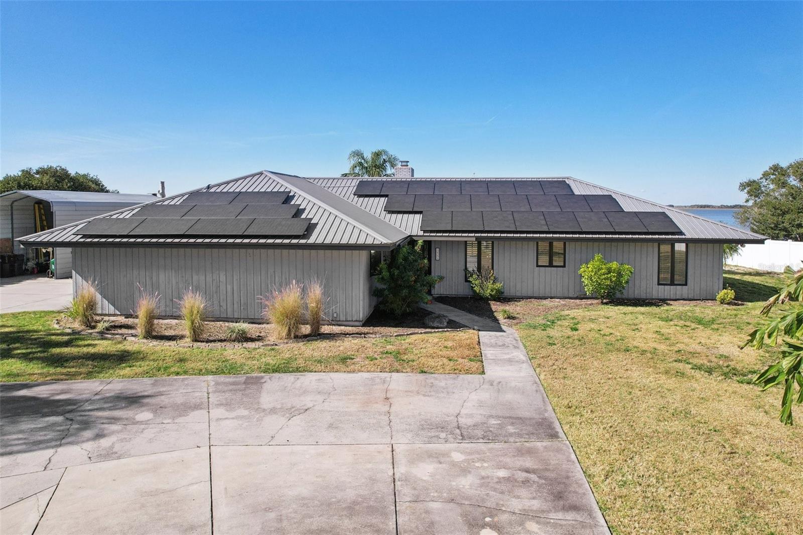 3050 CRUMP RD