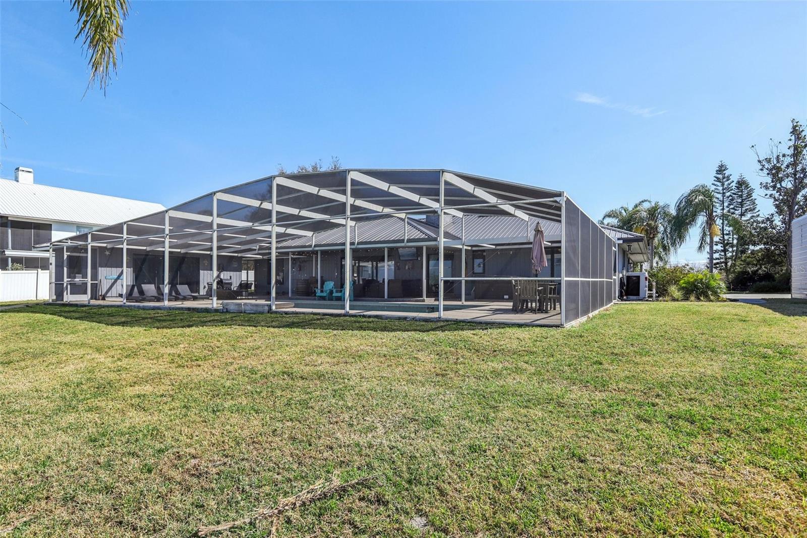 3050 CRUMP RD