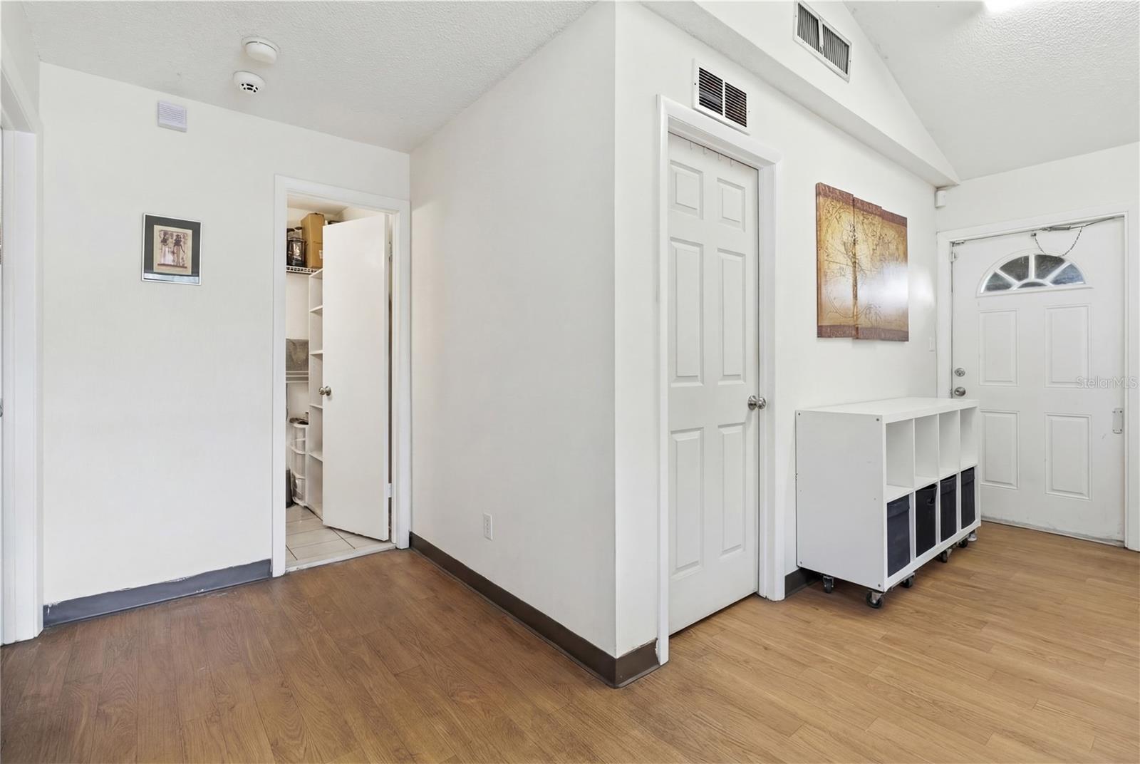 11004 MARTHA AVE