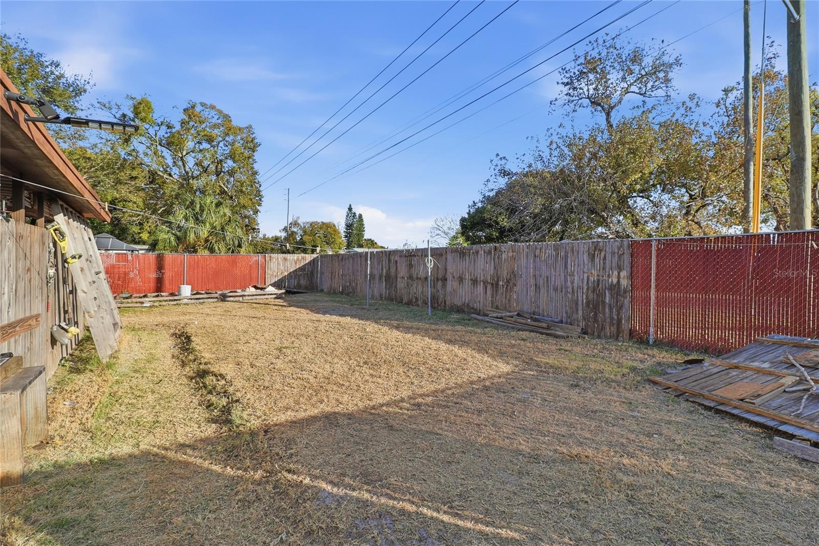 11004 MARTHA AVE
