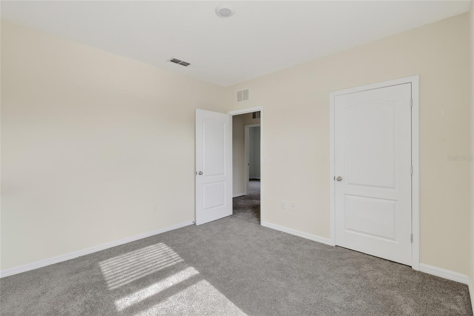 3365 COSTELLO CIR