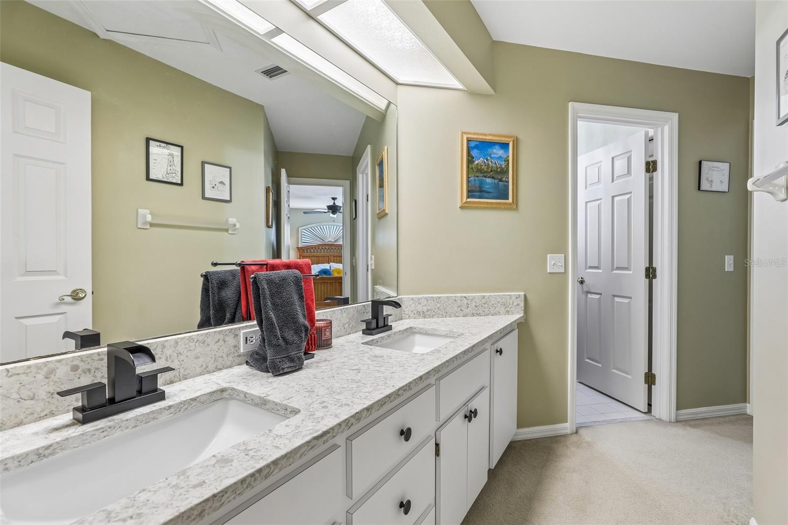 1117 STONEBROOKE LN