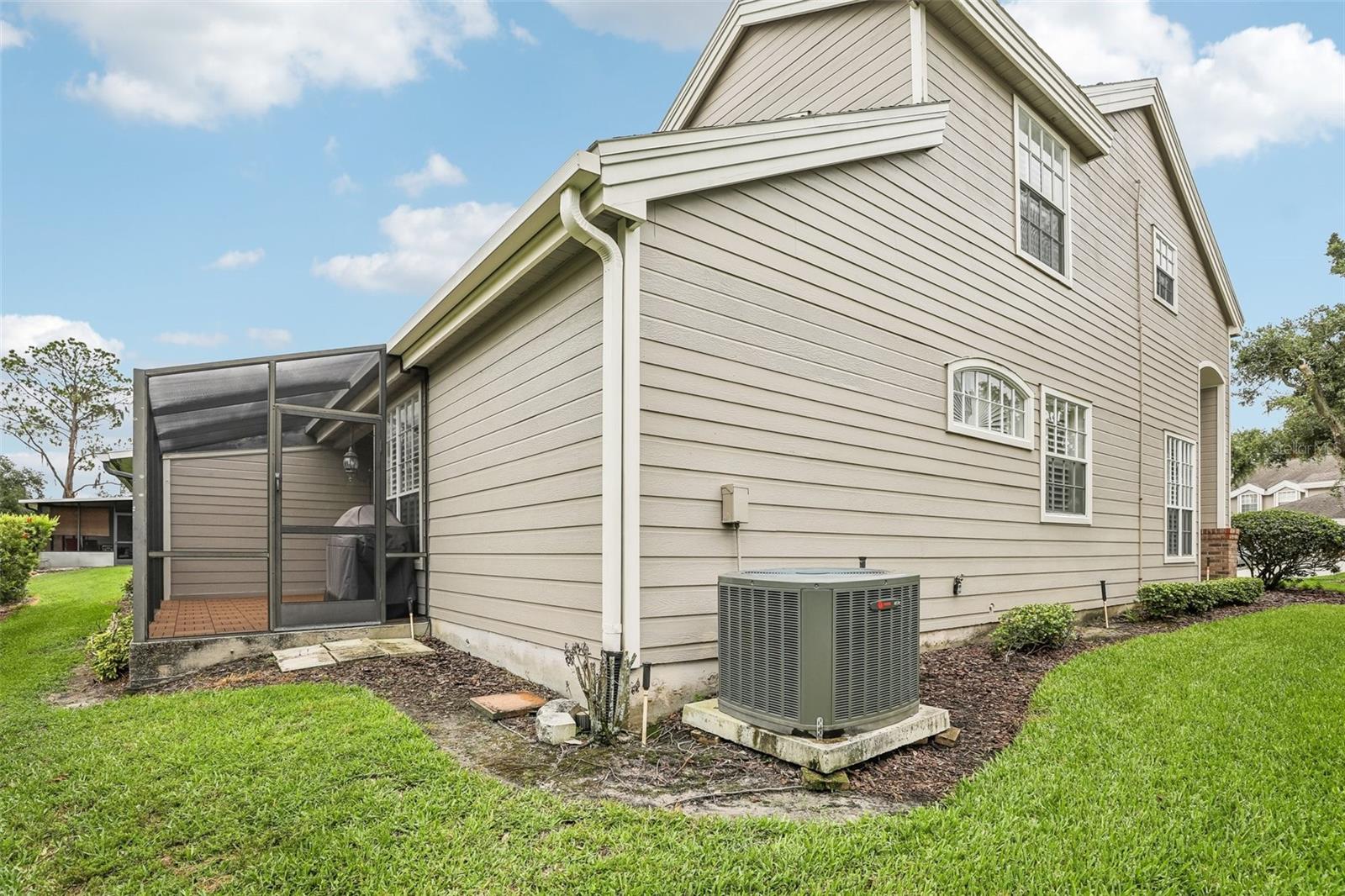 1117 STONEBROOKE LN