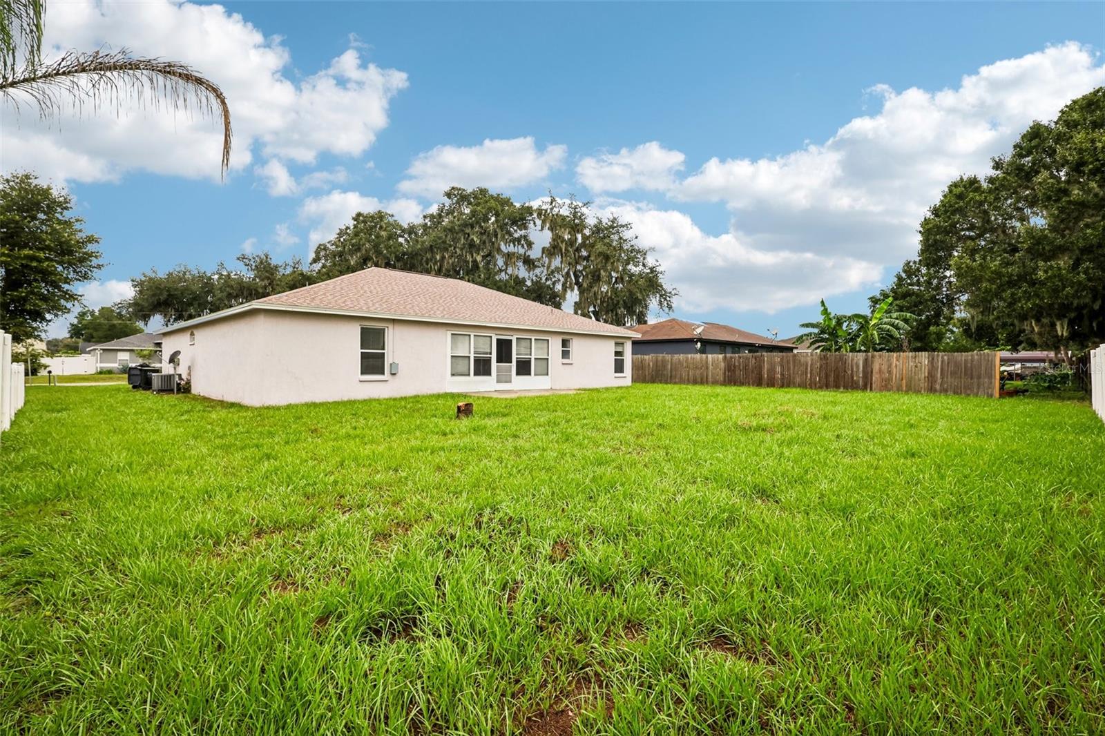 4871 CEDAR VIEW DR
