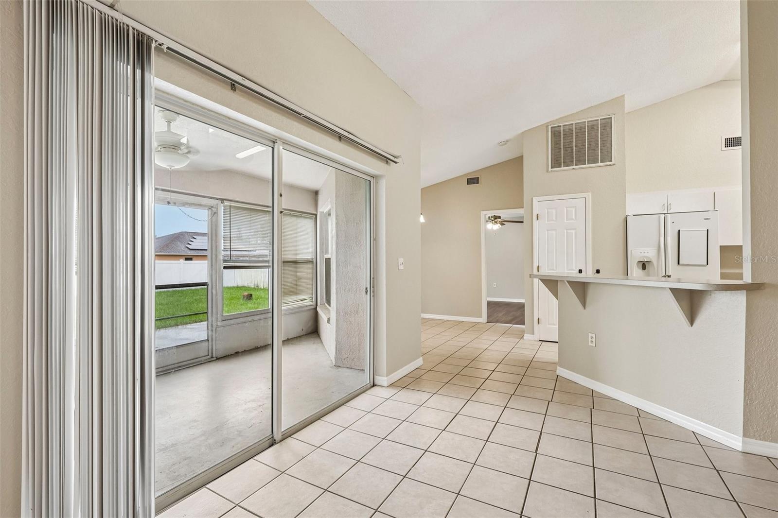 4871 CEDAR VIEW DR