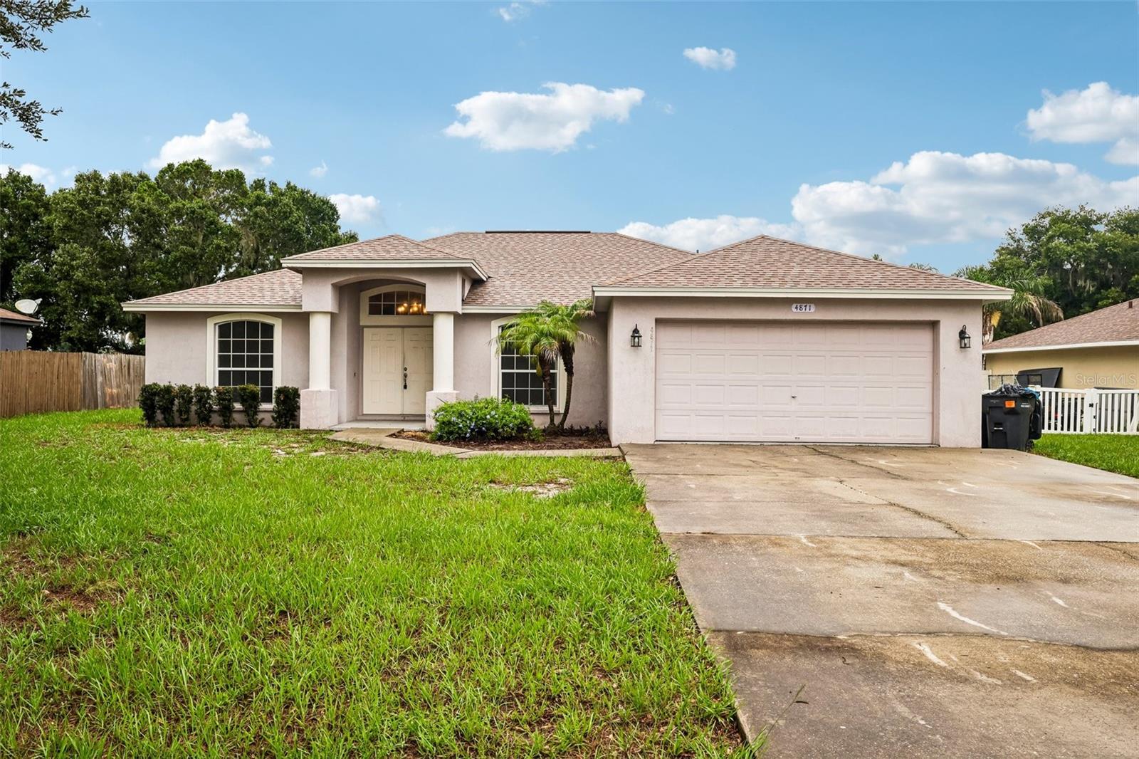 4871 CEDAR VIEW DR