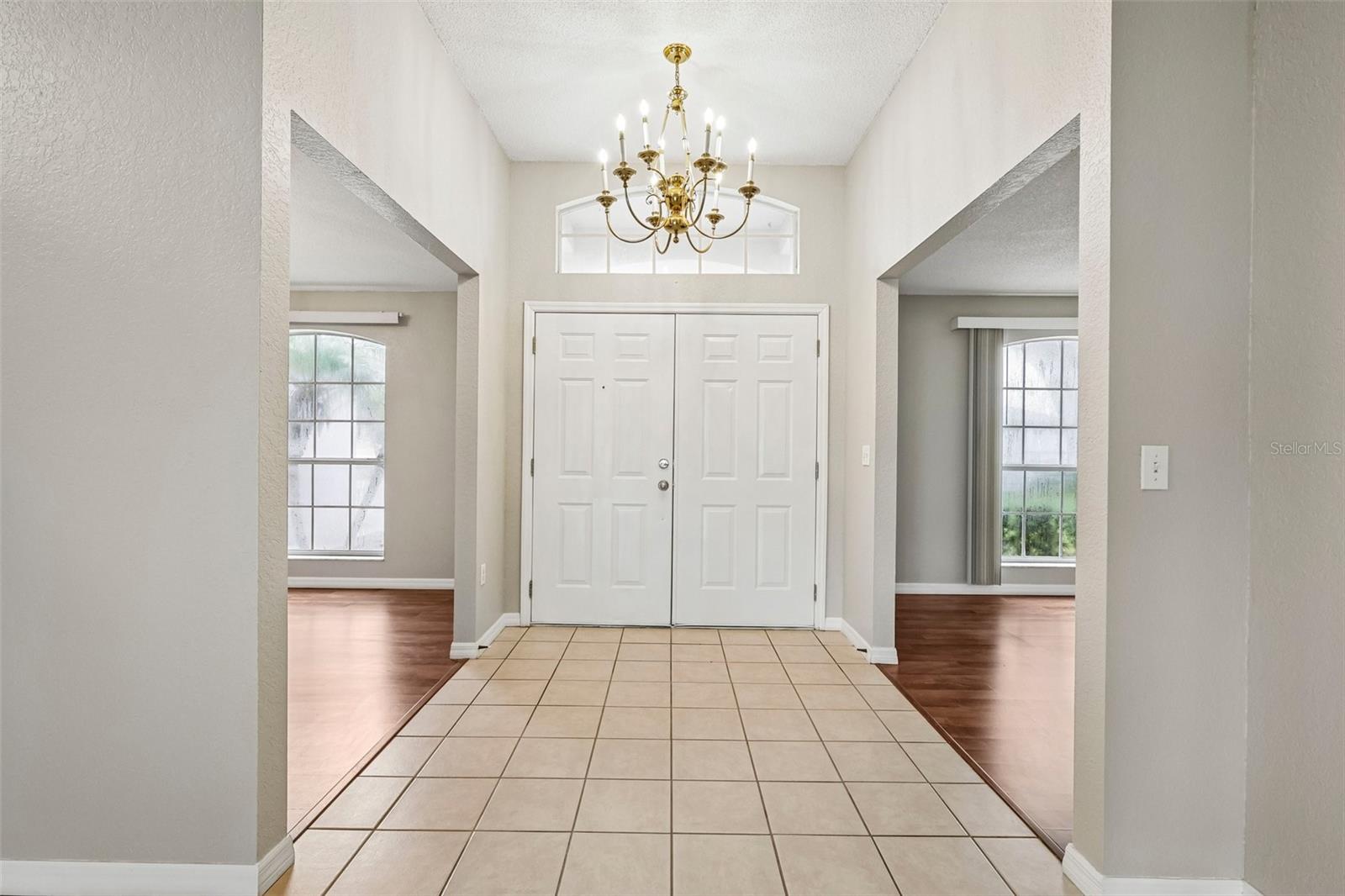 4871 CEDAR VIEW DR