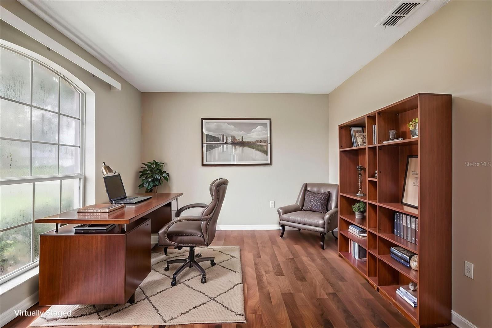 4871 CEDAR VIEW DR