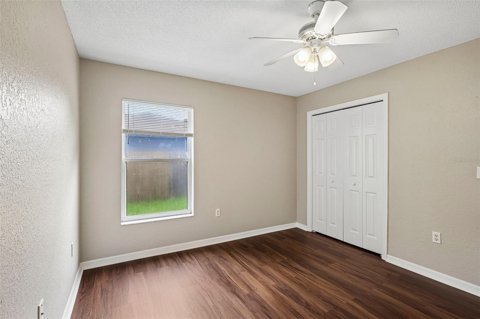 4871 CEDAR VIEW DR