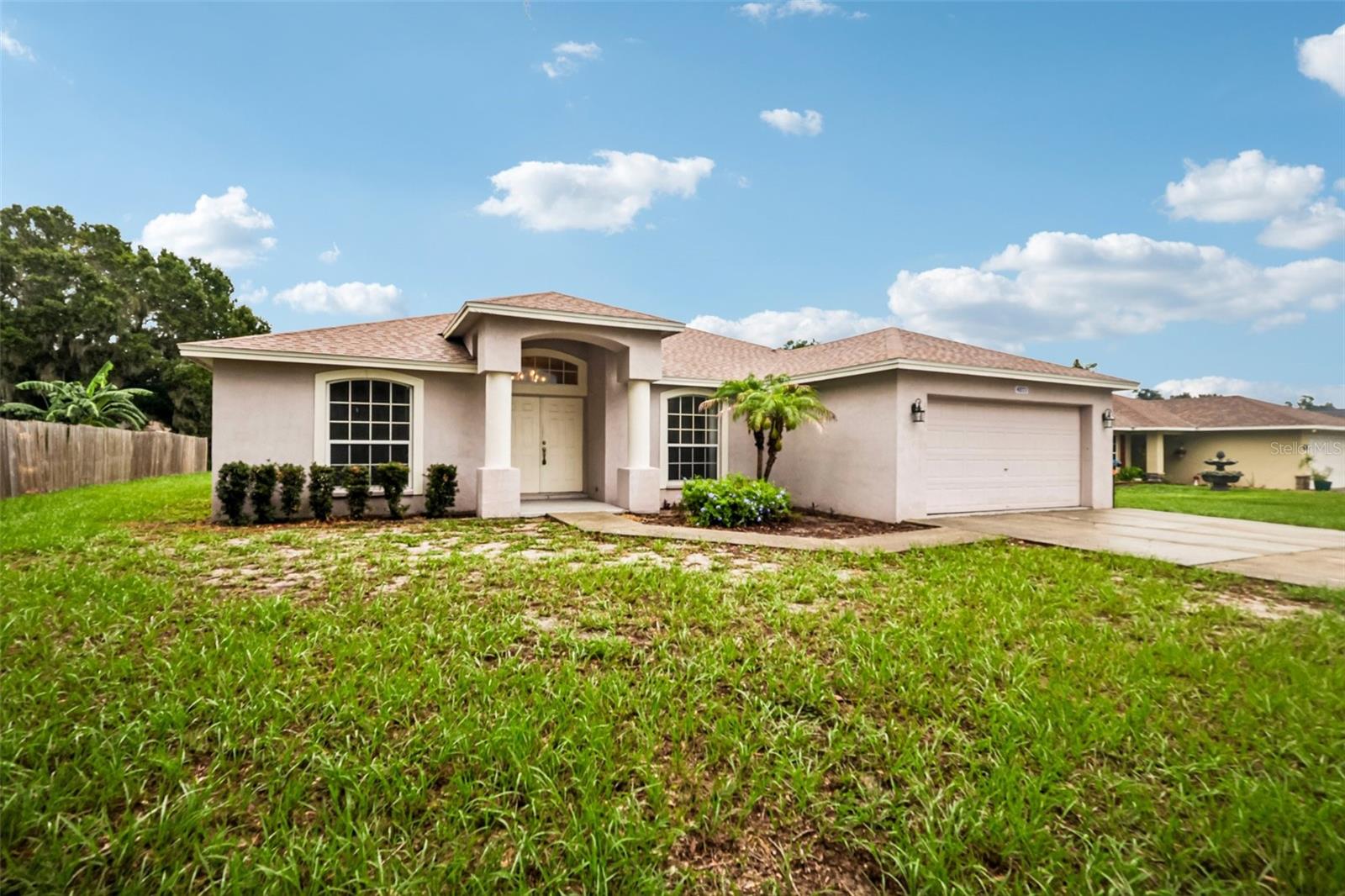4871 CEDAR VIEW DR