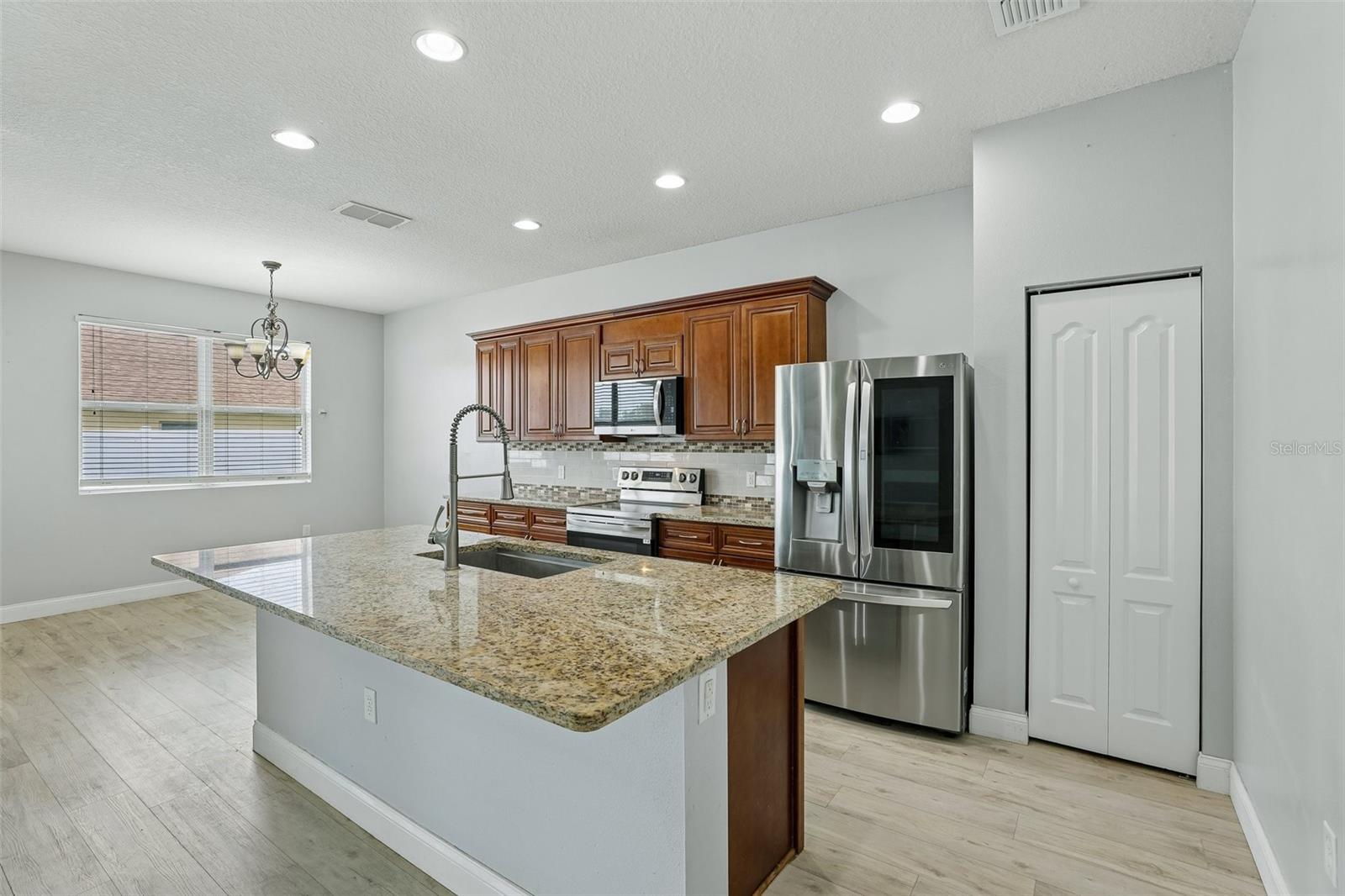 4362 SUN CENTER RD
