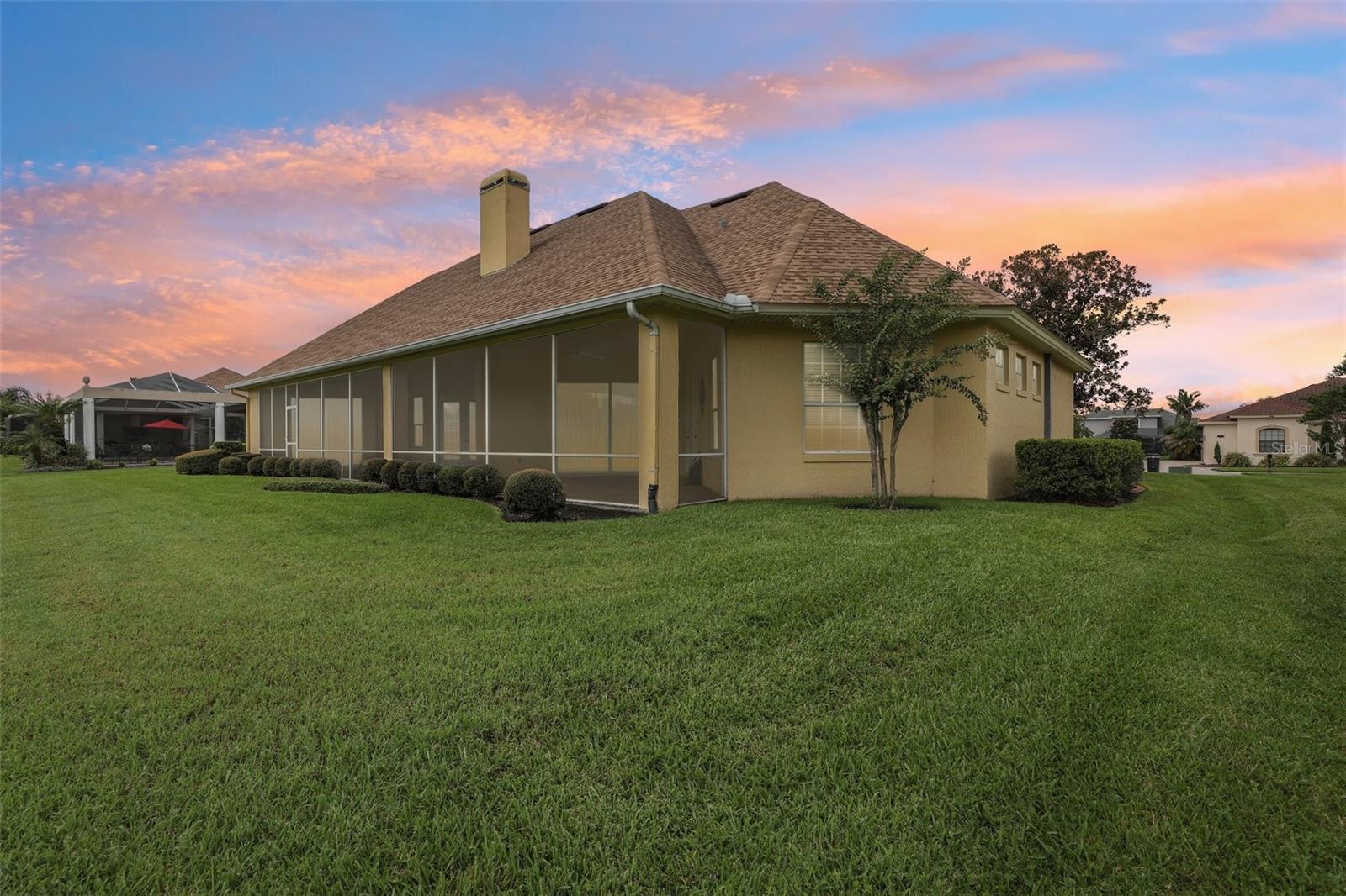 7360 REFLECTIONS LAKE DR