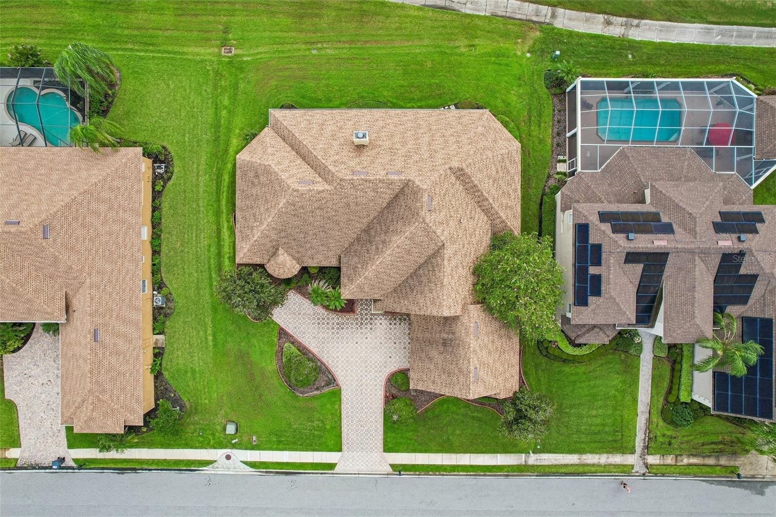 7360 REFLECTIONS LAKE DR