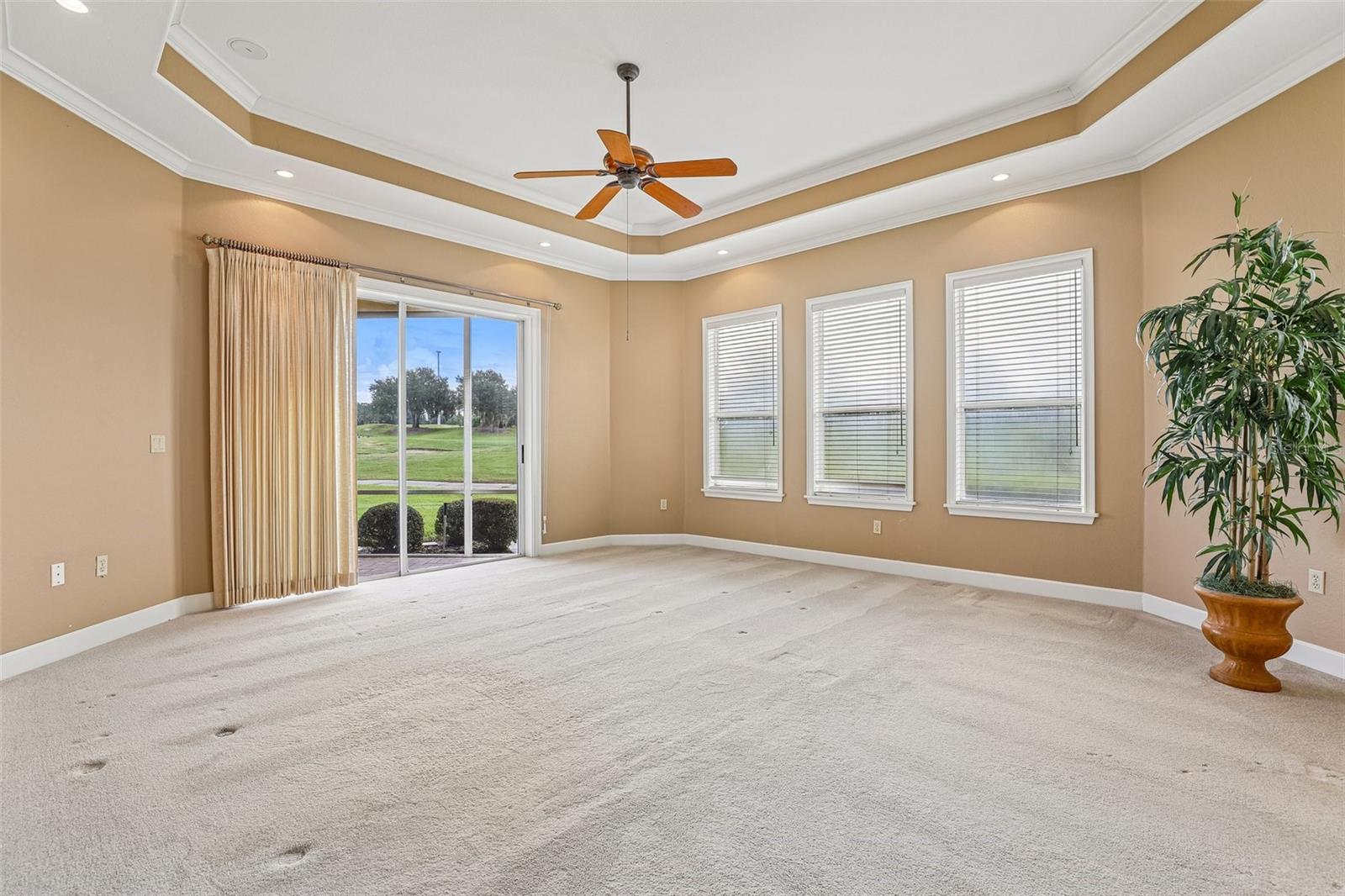 7360 REFLECTIONS LAKE DR