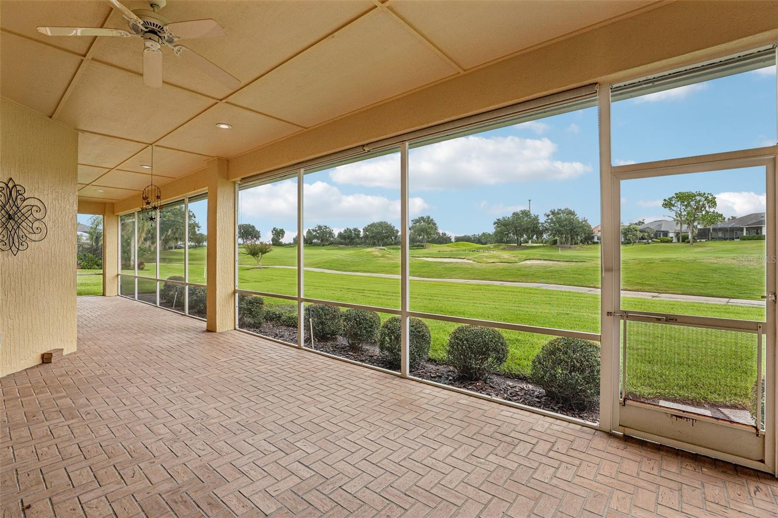 7360 REFLECTIONS LAKE DR