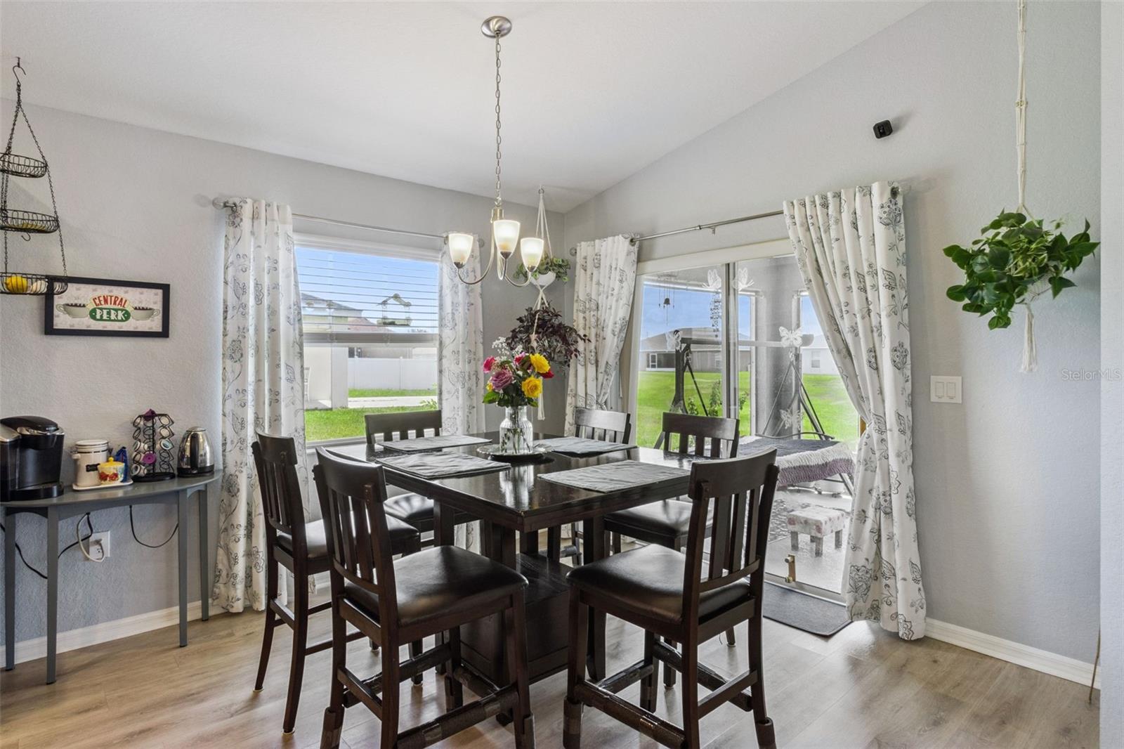 3729 FIELDSTONE CIR
