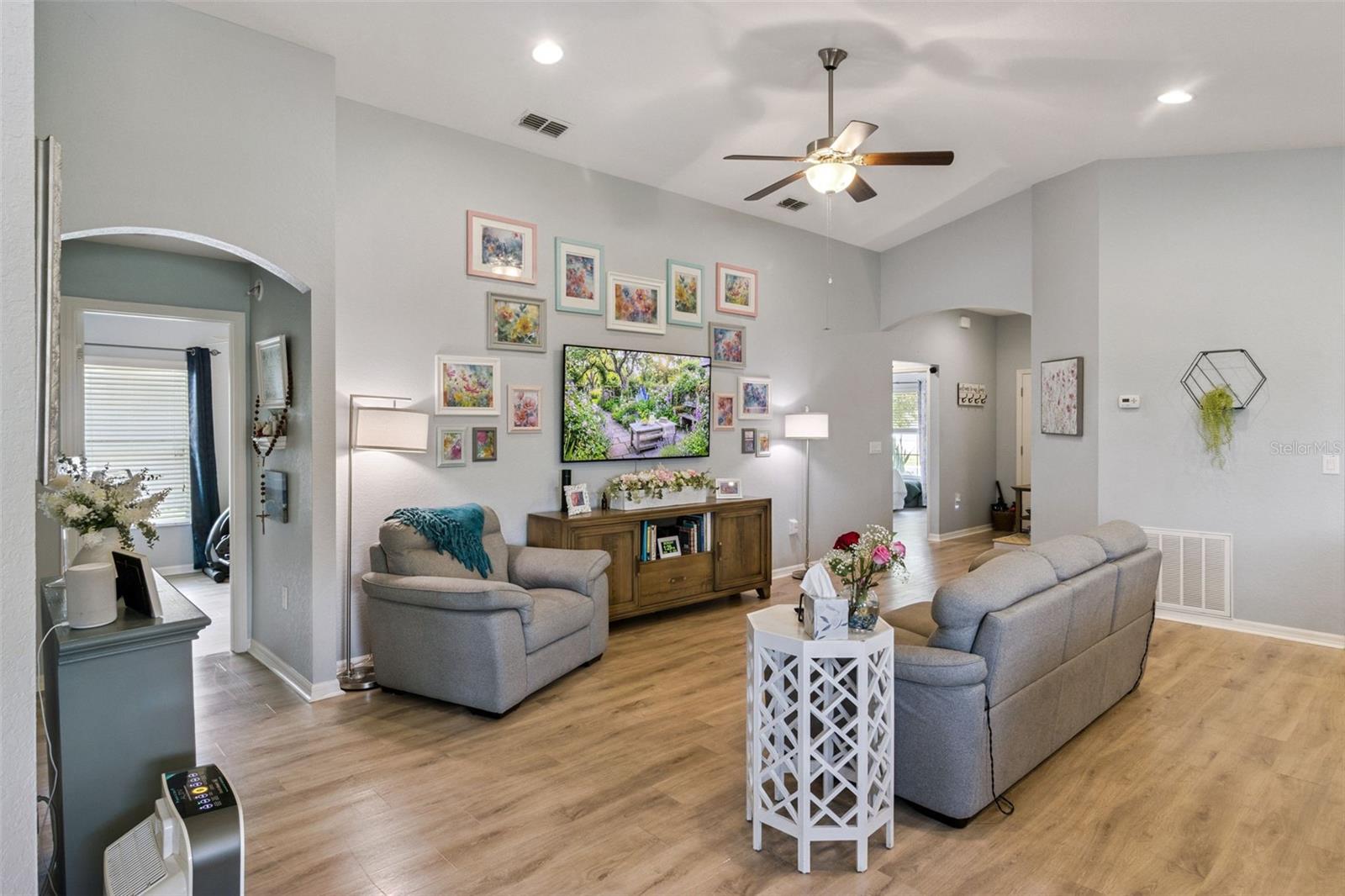 3729 FIELDSTONE CIR
