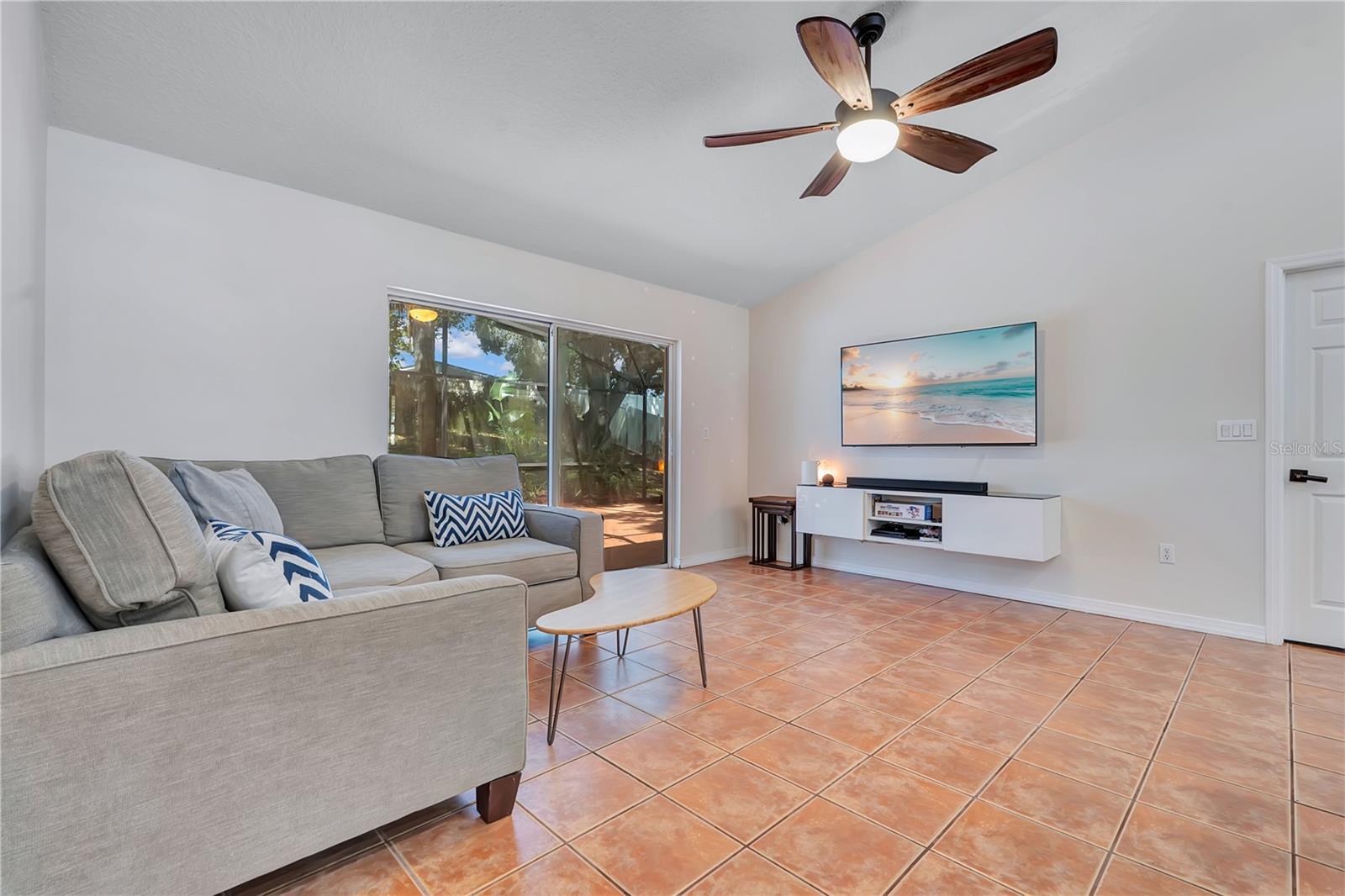 836 ELM FOREST DR