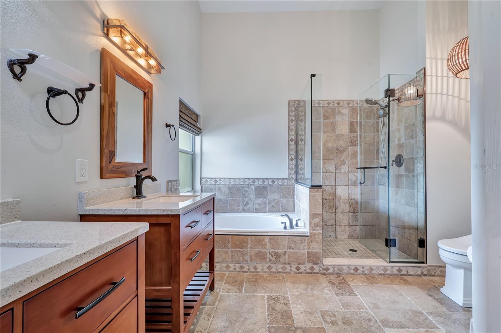 836 ELM FOREST DR