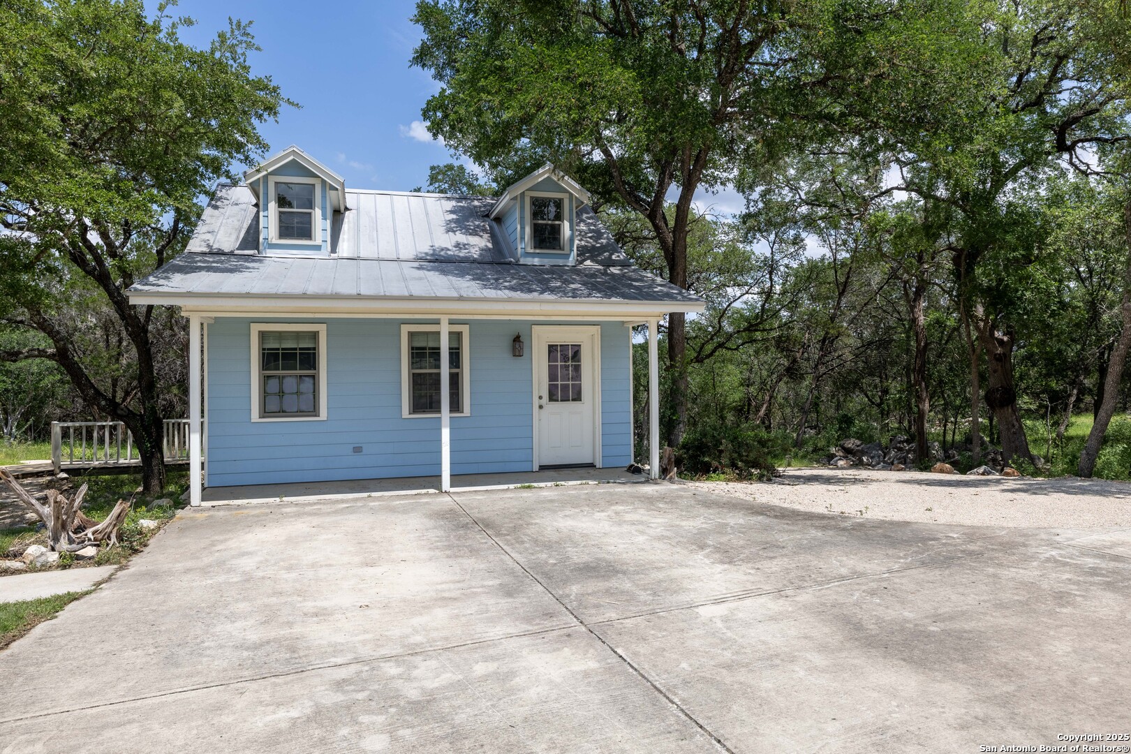 28920 Country Drive