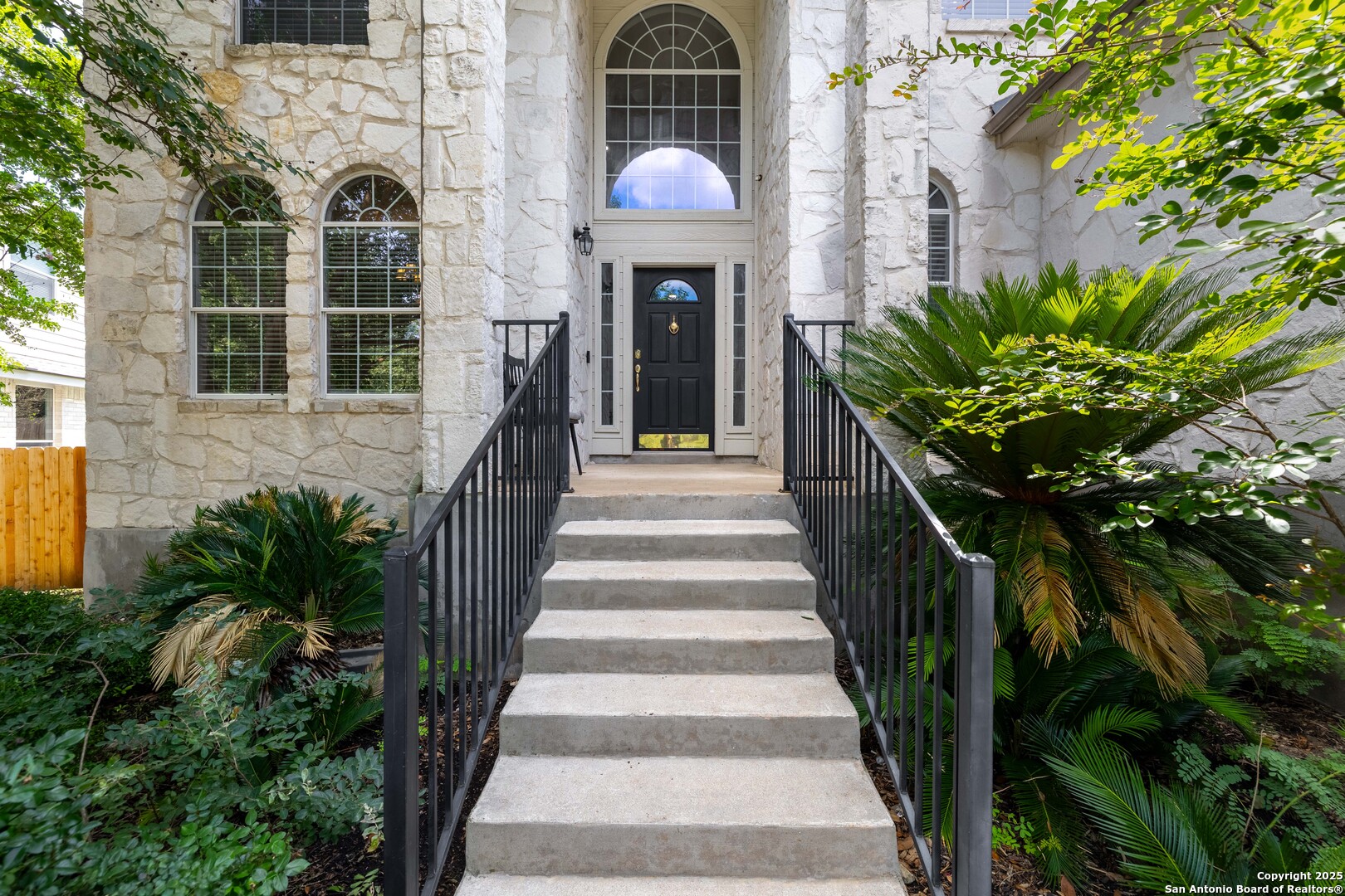 729 San Gabriel