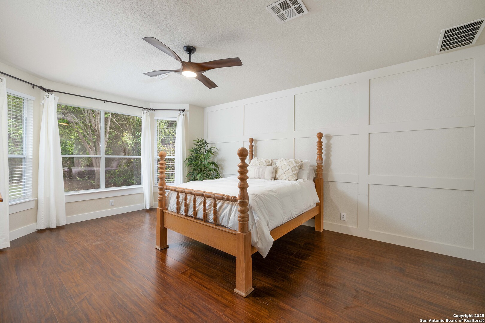 729 San Gabriel