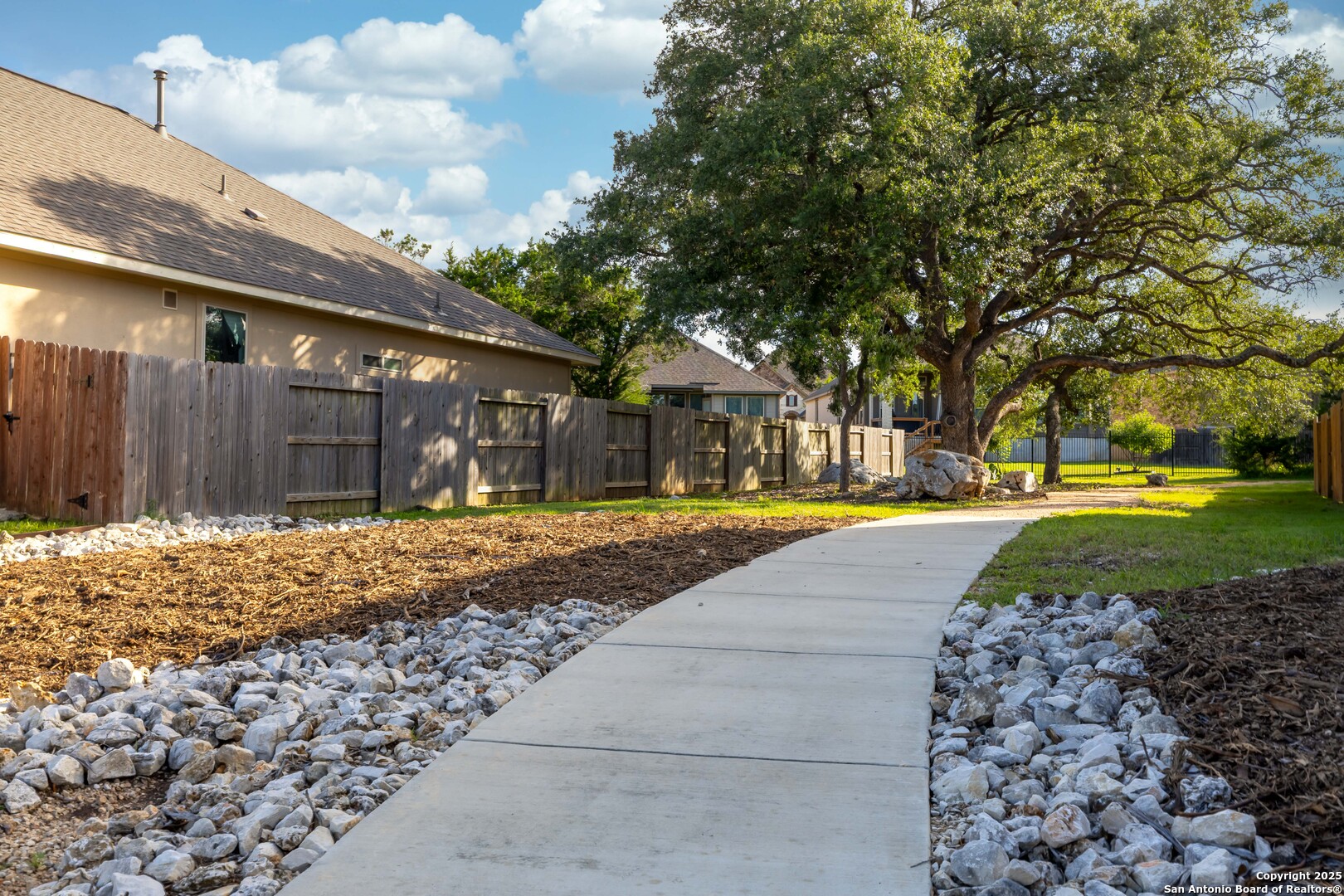 1239 Loma Ranch