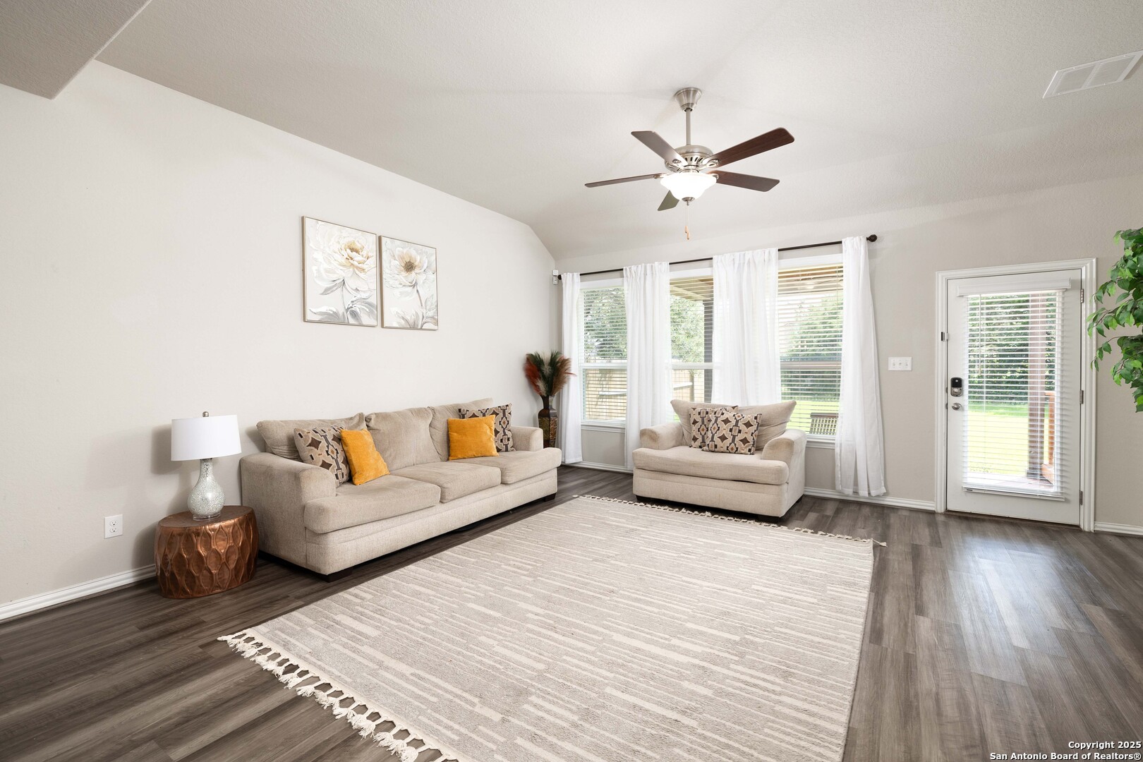 1239 Loma Ranch