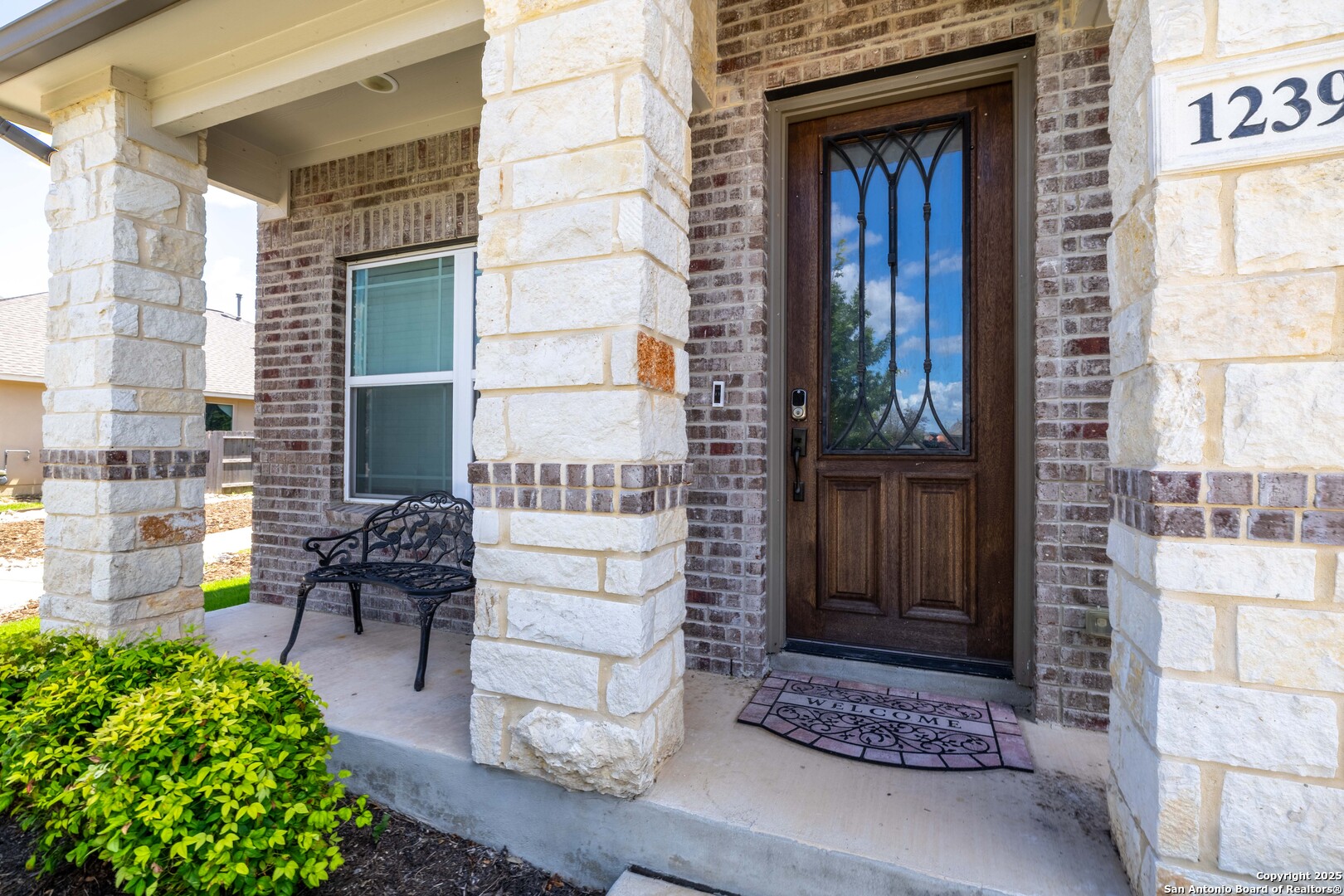1239 Loma Ranch